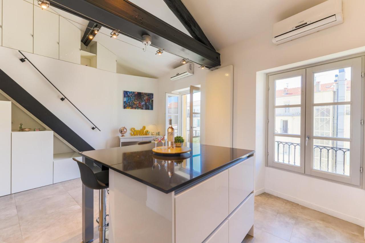 ניס The Liberty Ap4200 By Riviera Holiday Homes מראה חיצוני תמונה