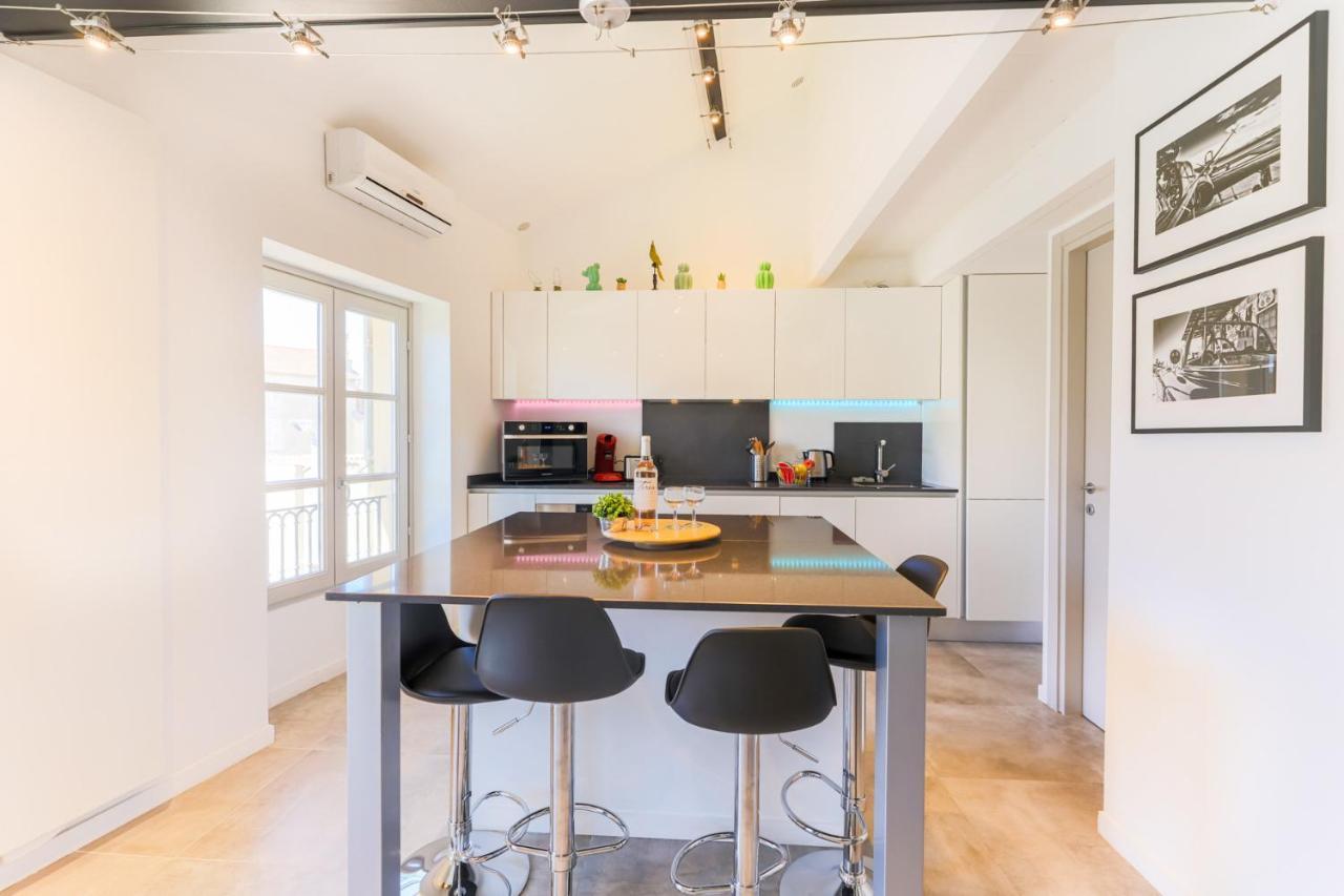 ניס The Liberty Ap4200 By Riviera Holiday Homes מראה חיצוני תמונה